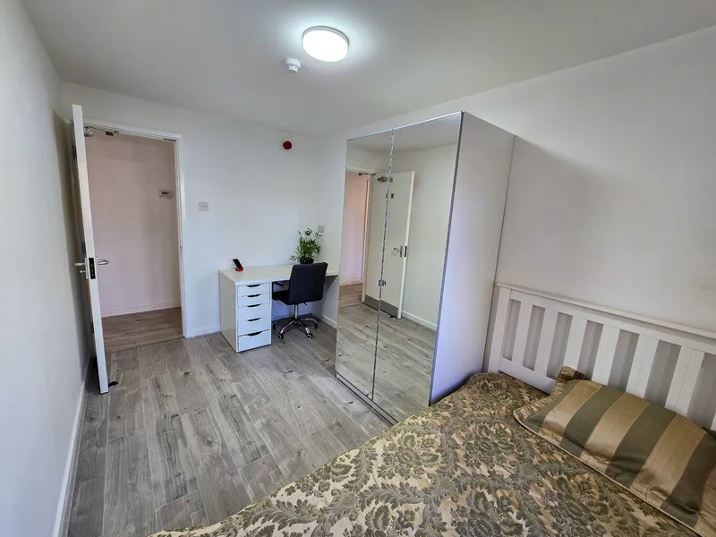 4 Bedroom Brand new Student Flat - Denison Court NG7 3PH - Thumbnail 7